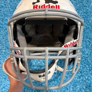 Youth Medium Riddell SpeedFlex Helmet (Used)