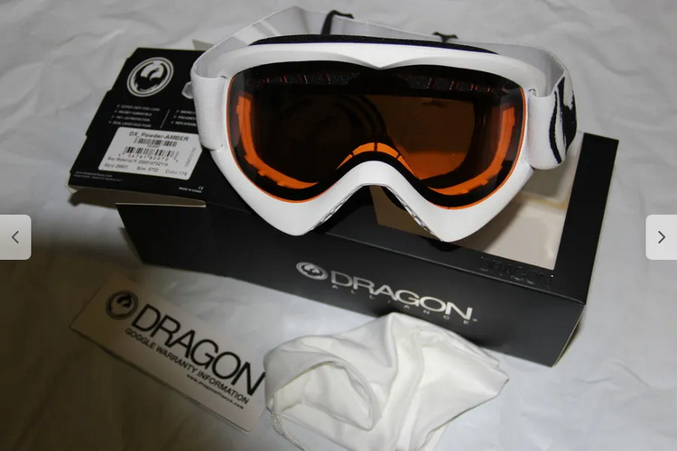 Dragon DX Ski snowboard Goggles  winter sports  NEW never use with store wear