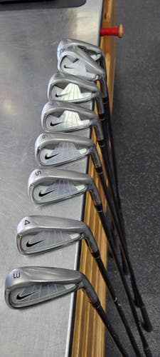 Used Nike NDS Mens Iron Set RH 3I-PW 11497-S000151052