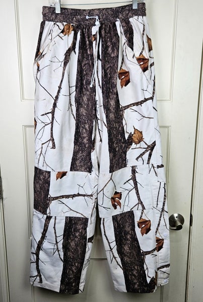 Wildfowler Outfitter White Snow Med Wild Trees Camo Pants Hunt Size: L