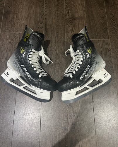 BAUER VAPOR HYPERLITE 2 SKATES SIZE 6 FIT 2