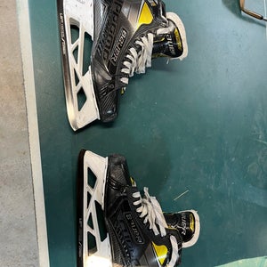 Bauer Supreme 3S pro Hockey Goalie Skates 9 (Used)