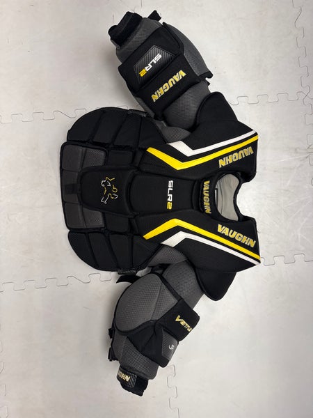 Used Junior Medium Vaughn Ventus SLR2 Goalie Chest Protector
