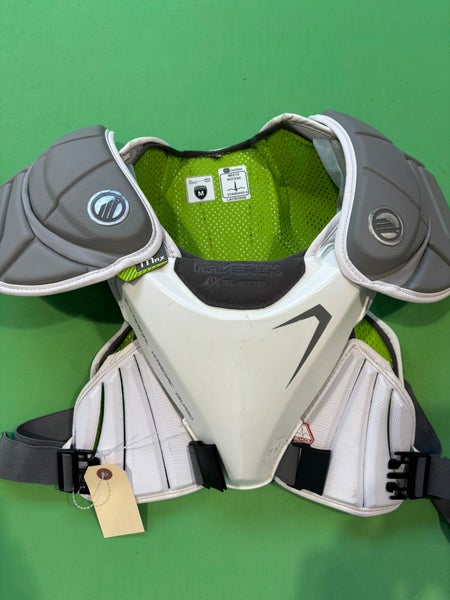 Medium Adult Maverik Max Shoulder Pads