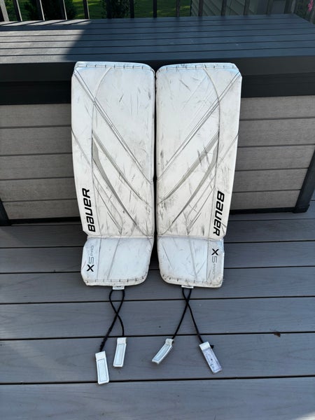 Bauer X5 pro Goalie Leg Pads Intermediate Large 32+ Used