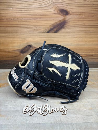 Wilson A2000 12” B23 Pitcher's Glove