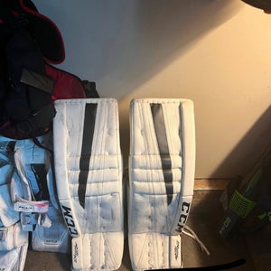 35" CCM Extreme Flex II Pro Goalie Leg Pads (Used)