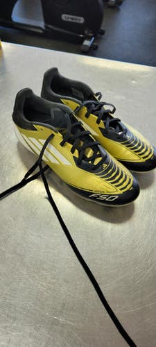 Used Adidas Soccer Cleats None Senior 9 11497-S000151039