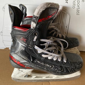 Bauer Vapor 2X hockey skates (adult size 5.5)