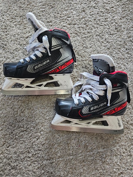 Bauer Vapor X2.7 Hockey Goalie Skates Regular Width Size 1 (Used)