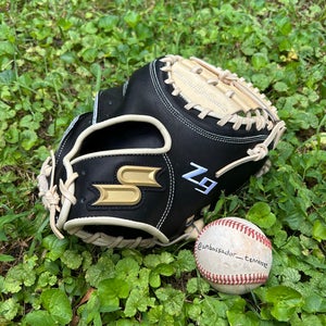 SSK Z9 33.5” Catchers Mitt New Black/Camel