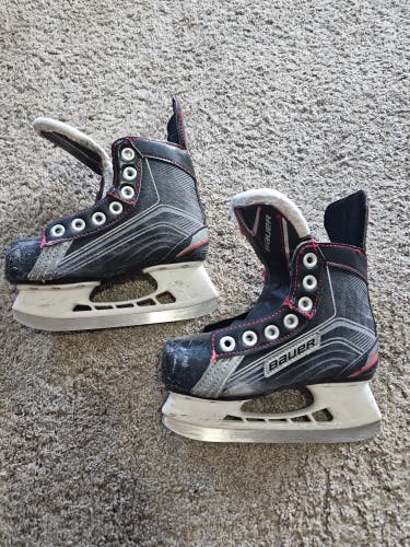 Bauer Vapor Hockey Skates Regular Width 10 (Used)