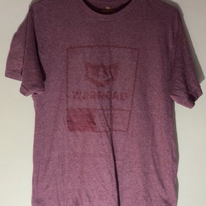 Warroad t shirt Men’s Large Maroon