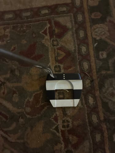 2024 Odyssey Mallet Ai-ONE Cruiser Jailbird Right Handed Putter 38" (Used)