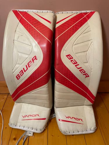 Medium  Bauer Vapor 1X OD1N Pro (2017 Model) Goalie Leg Pads (Used)