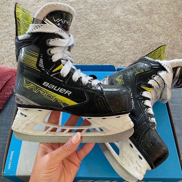 Bauer Vapor X4 Hockey Skates 12 (Used)