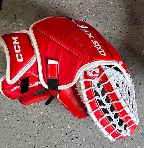 Custom CCM Axis XF Glove