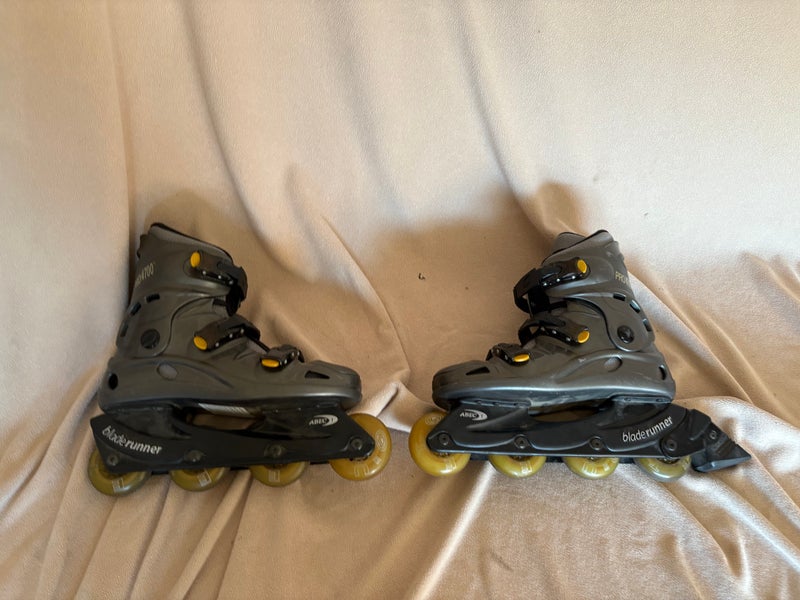 Bladerunner Pro4700 Inline Skates Regular Width Size 9 (Used)