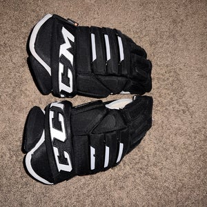 CCM Tavks Gloves 14" Black/white (Used)