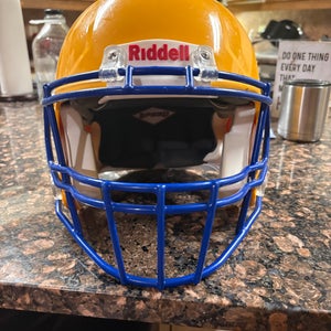 Small Youth Riddell Speed Helmet (Used)