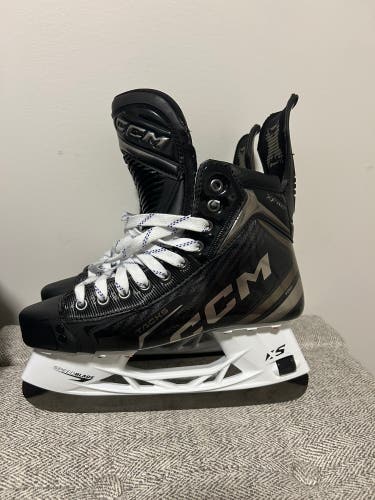 2024 CCM Tacks XF Pro Hockey Skates Regular Width   7.5 (New)