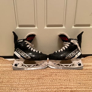 2023 CCM Jetspeed FT680 Hockey Skates Regular Width Size 2 (Used)