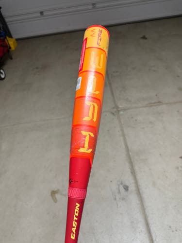 2025 Easton Hype Fire Composite USSSA Certified Bat (-5) 27 oz 32" (New)
