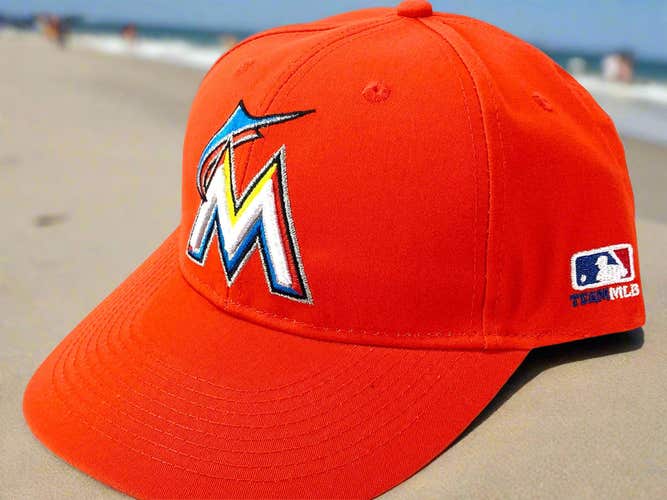 Miami Marlins MLB M-300 NOS Adjustable Alternate Replica Cap