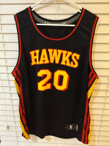 Black Large Men's Jersey (Used)