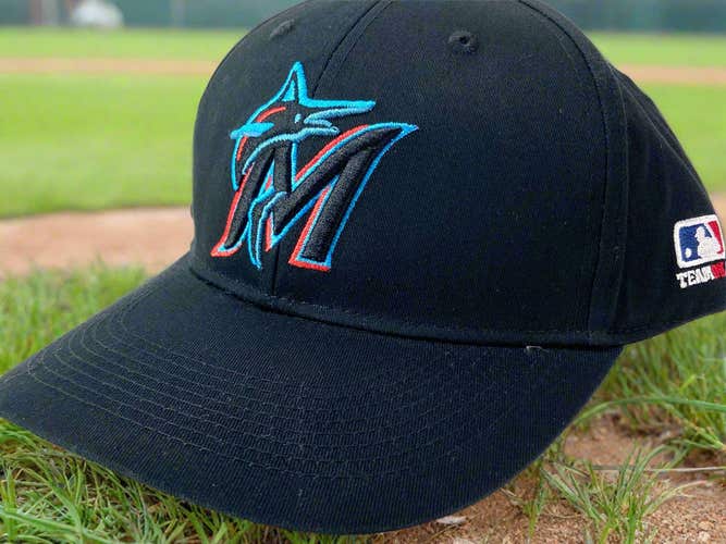 Miami Marlins MLB M-300 2019 NOS Adjustable Home Replica Cap