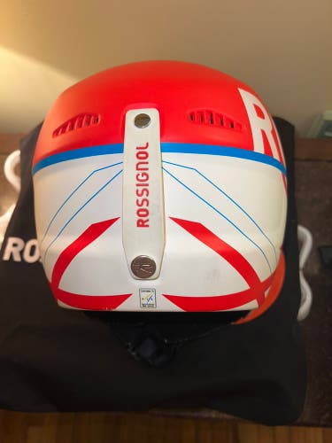 Used Medium (58) Rossignol race Helmet FIS Legal