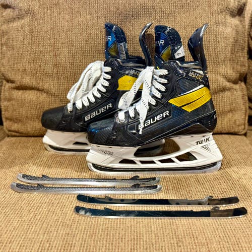 Bauer Supreme UltraSonic Hockey Skates - Senior Size 7 Fit 1 (Used - Like New)