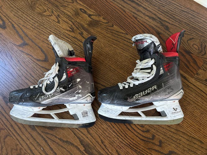 Bauer Vapor X5 Pro Hockey Skates Senior - 7.5 Fit 1(Used)