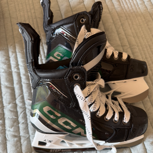 2025 CCM JetSpeed FT6 Pro Hockey Skates Pro Stock Size 4 (Used)