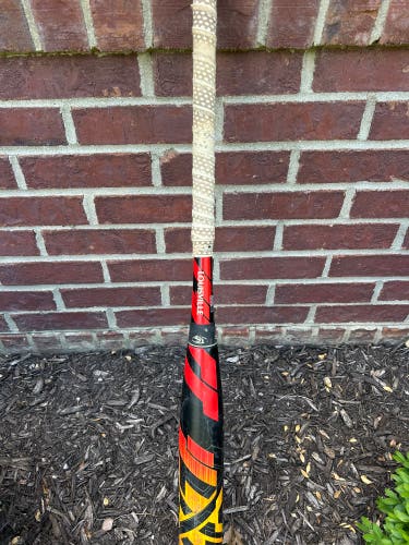 2022 Louisville Slugger LXT