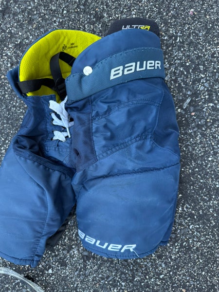 XL Youth Bauer Supreme Ultrasonic Hockey Pants  (Used)