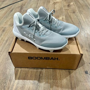 Brand New Boombah Molded Cleats Men’s 9.5