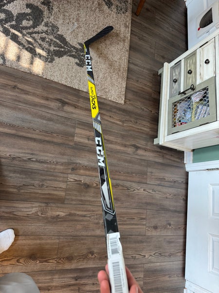 Brand new pro stock ccm tacks stick