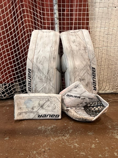 33"  Bauer M5 Pro Regular Goalie Full Set  (Used)