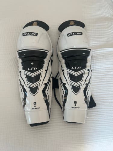 Junior CCM LTP 12" Shin Pads (Used)