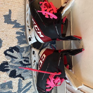 CCM JetSpeed FT475 Hockey Skates Size 2