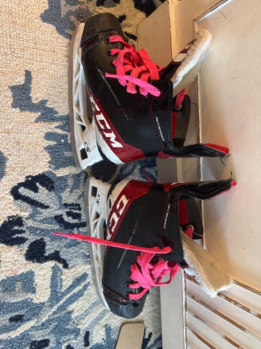 CCM JetSpeed FT475 Hockey Skates Size 2
