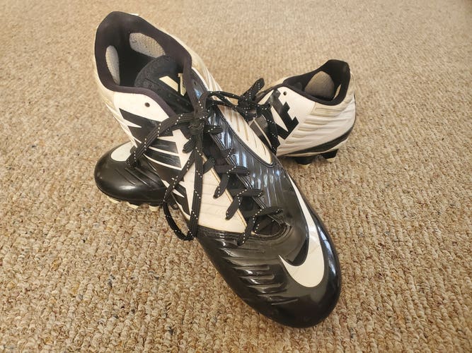 Men's Size M 11.5 (W 12.5) Nike Molded Cleats (Used)