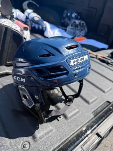 Small CCM Tacks 710 Helmet