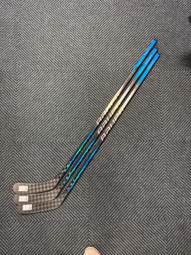 Youth Bauer Nexus Sync Hockey Stick 30 FLEX Right Handed P92 (New) 3 PACK