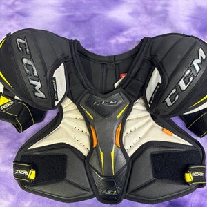 Large Junior CCM Super Tacks AS1 Shoulder Pads (Used)