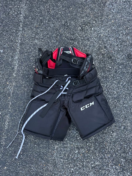 Junior Small CCM Axis A1.5 Hockey Goalie Pants  Great Condition.