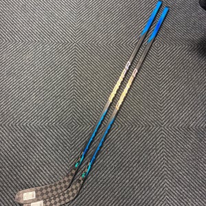 Youth Bauer Nexus Sync Hockey Stick 30 Flex Right Handed P28 (New) | 2Pack