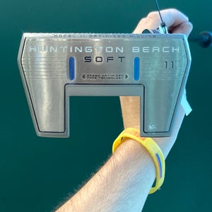 Used Cleveland Huntington Beach 11 Right Handed Mallet Putter 34"