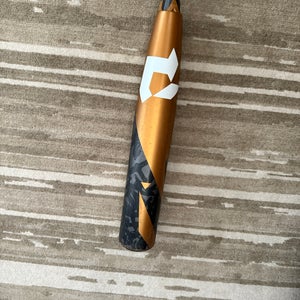 2023 DeMarini Zoa Composite USSSA Certified Bat (-8) 22 oz 30" (Used)